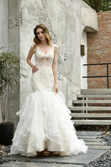 Wedsing Dresses Boho, Mermaid Sleeveless V-Neck Wedding Dresses Sweep Train Ruffles Beaded