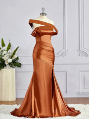 Evening Gown, Sheath/Column Off-the-Shoulder Sweep Train Silk like Satin Bridesmaid Dresses with Leg Slit